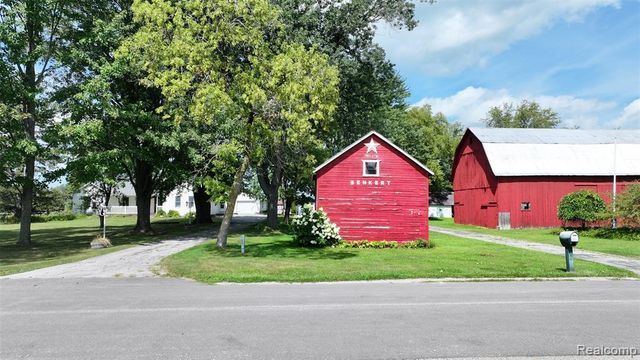 12930 Wilkinson Road, Freeland, MI 48623