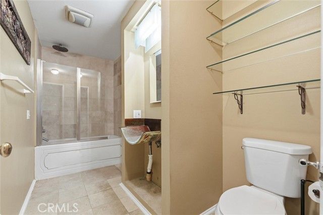 726 S Fir 3, Inglewood, CA 90301