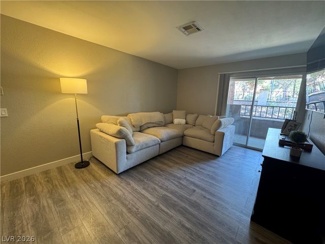 2606 South Durango Drive 188, Las Vegas, NV 89117