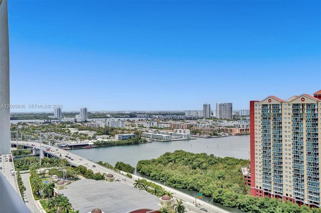 330 Sunny Isles Blvd 5-2207, Sunny Isles Beach, FL 33160