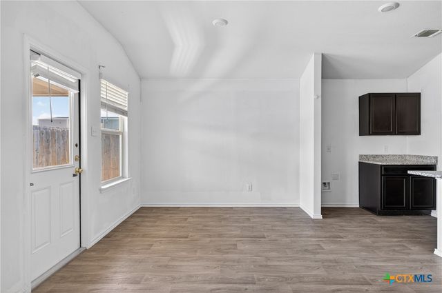 325 Jacquard Court, Troy, TX 76579