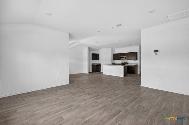 325 Jacquard Court, Troy, TX 76579