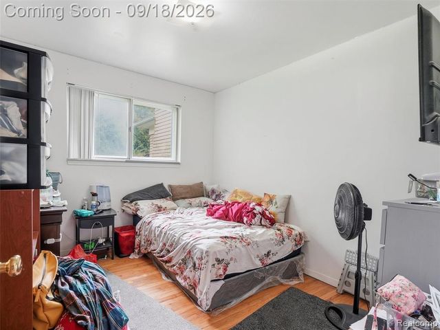 25496 Taylor Drive, Warren, MI 48089