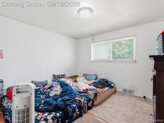 25496 Taylor Drive, Warren, MI 48089