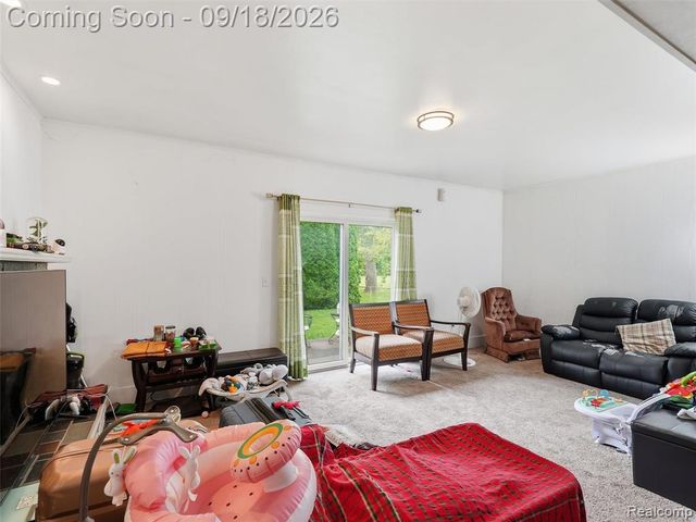 25496 Taylor Drive, Warren, MI 48089
