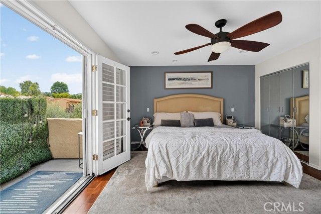 23039 Park Privado, Calabasas, CA 91302