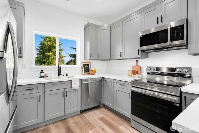 12111 E Gibson, Everett, WA 98204
