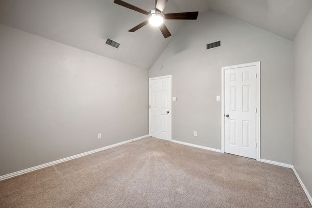 2311 Creekside Circle N, Irving, TX 75063