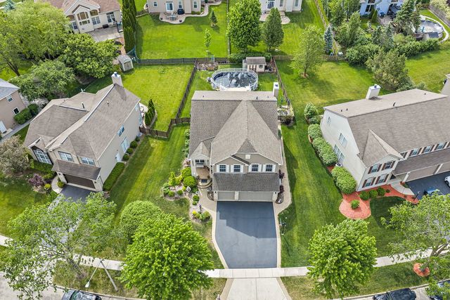 1961 Broadsmore Drive, Algonquin, IL 60102