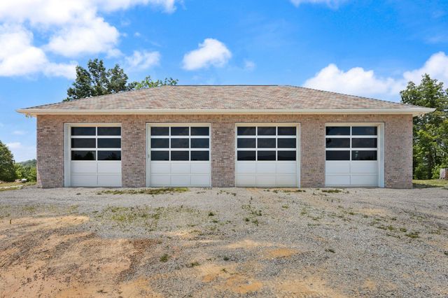 1824 Kingtown Road, Strunk, KY 42649
