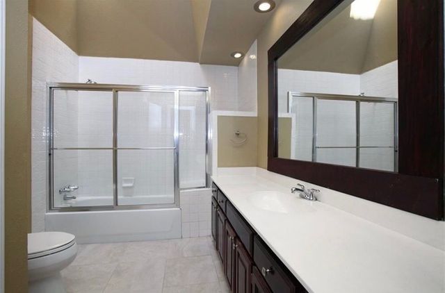 5100 Verde Valley Lane 137, Dallas, TX 75254