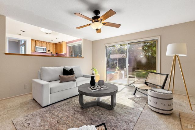 630 Harvard Ave, Vacaville, CA 95687