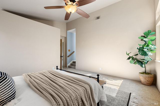 630 Harvard Ave, Vacaville, CA 95687