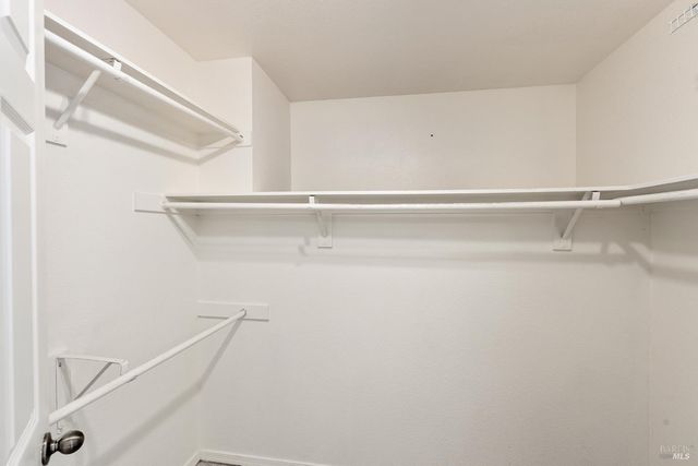 630 Harvard Ave, Vacaville, CA 95687