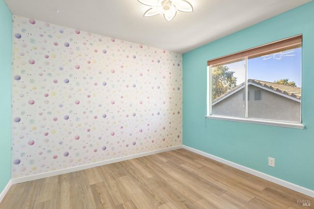 630 Harvard Ave, Vacaville, CA 95687