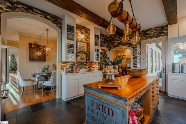 10 Spring Creek Trail, Landrum, SC 29356