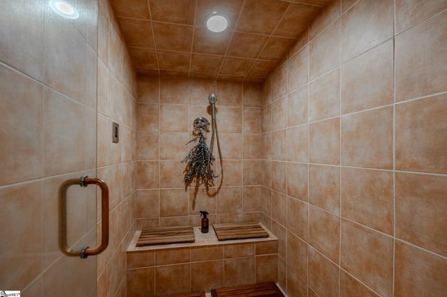 10 Spring Creek Trail, Landrum, SC 29356