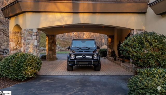 10 Spring Creek Trail, Landrum, SC 29356