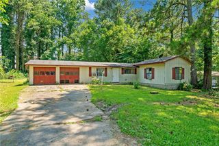 4235 Apache SE Drive, Acworth, GA 30102