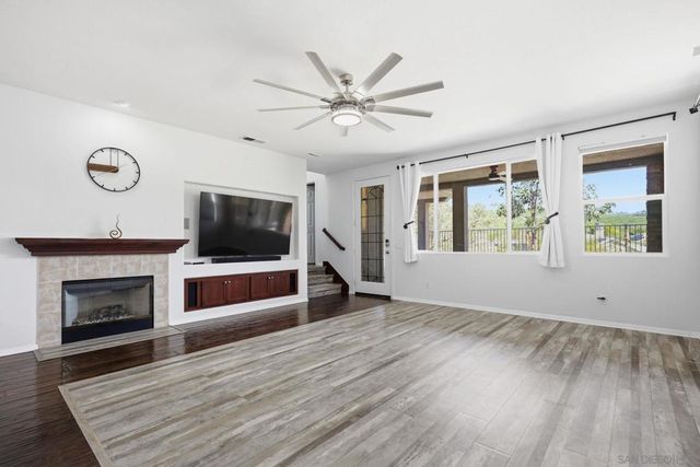 2661 Shadowbrook, San Marcos, CA 92078