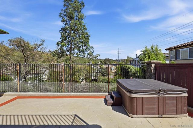 2661 Shadowbrook, San Marcos, CA 92078