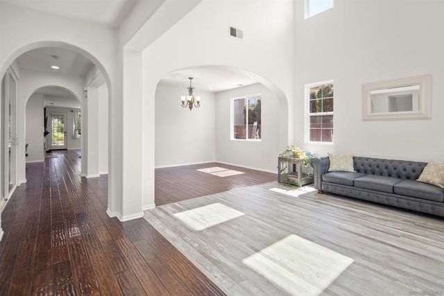 2661 Shadowbrook, San Marcos, CA 92078