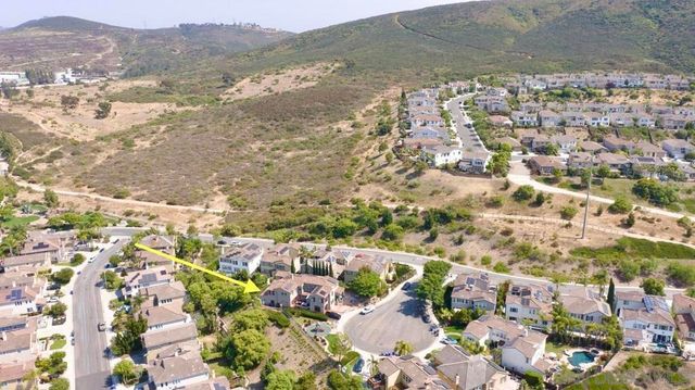 2661 Shadowbrook, San Marcos, CA 92078