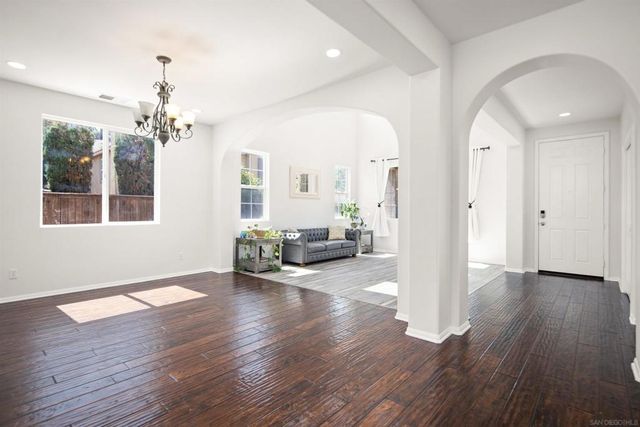 2661 Shadowbrook, San Marcos, CA 92078