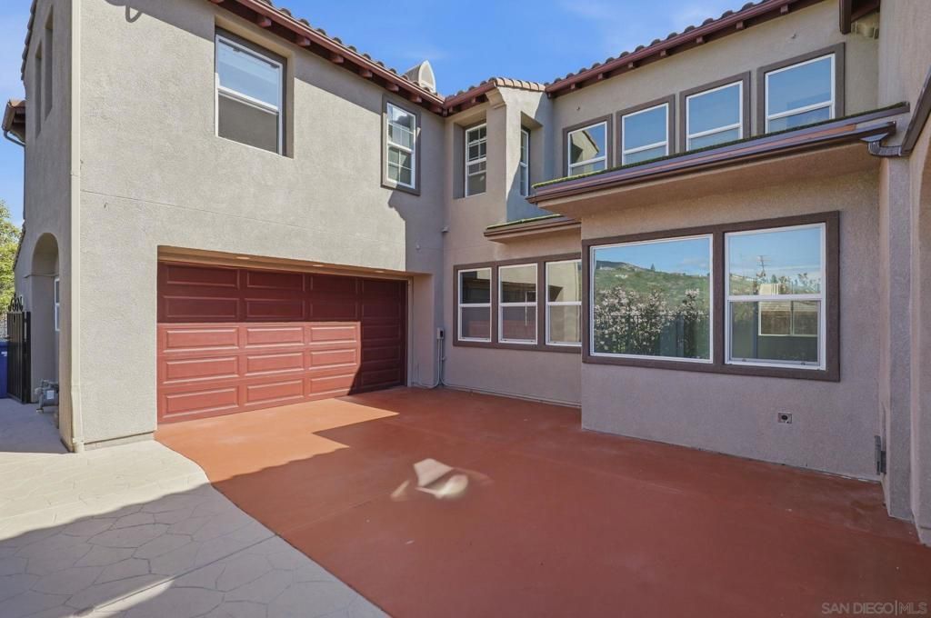 Image 34 of property listing at 2661 Shadowbrook, San Marcos, CA 92078