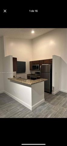 3600 NW 83rd Ln, Sunrise, FL 33351