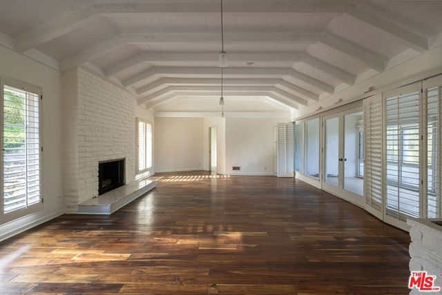 10985 Bellagio Road, Los Angeles, CA 90077