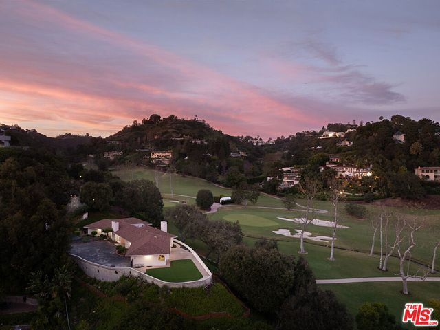 10985 Bellagio Road, Los Angeles, CA 90077