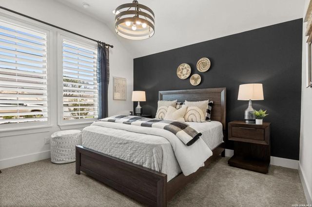 206 Navarro, Boerne, TX 78006