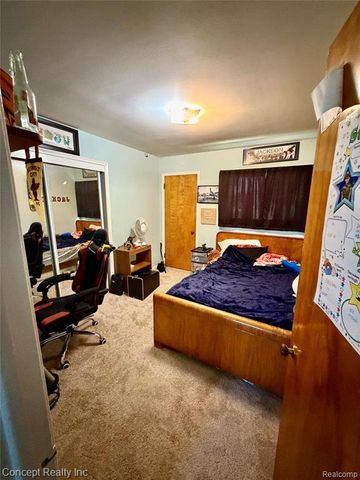 3645 Syckelmoore Street, Trenton, MI 48183
