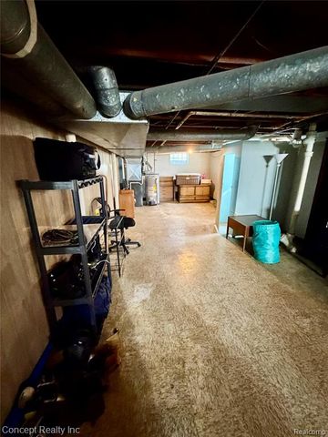 3645 Syckelmoore Street, Trenton, MI 48183