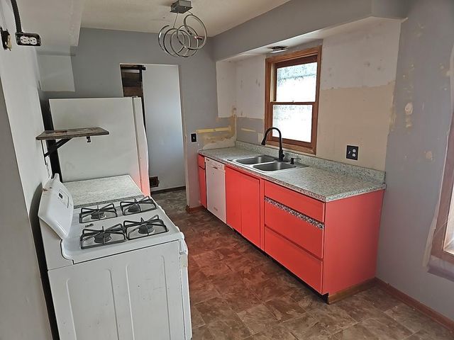 4841 105th Lane NE, Blaine, MN 55014