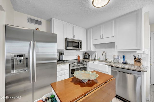 115 Carolina Beach Avenue S Unit 1a, Carolina Beach, NC 28428