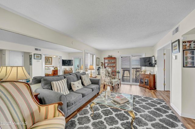 115 Carolina Beach Avenue S Unit 1a, Carolina Beach, NC 28428