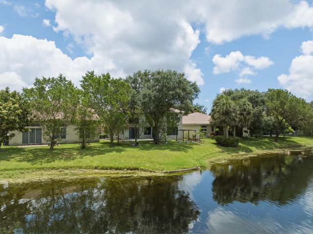 4839 NW 55th Drive, Coconut Creek, FL 33073