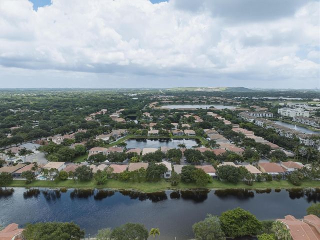 4839 NW 55th Drive, Coconut Creek, FL 33073