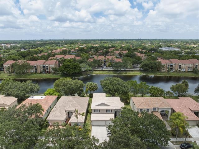 4839 NW 55th Drive, Coconut Creek, FL 33073