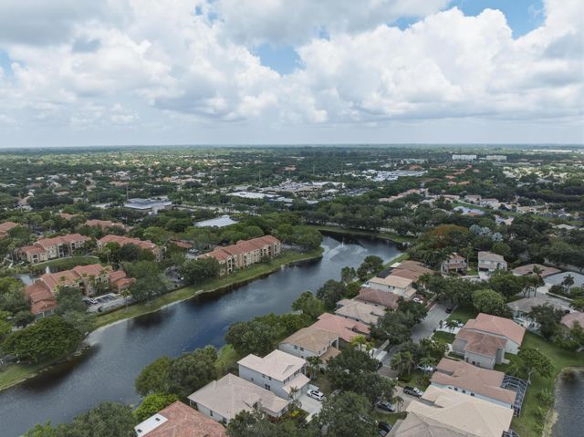 4839 NW 55th Drive, Coconut Creek, FL 33073