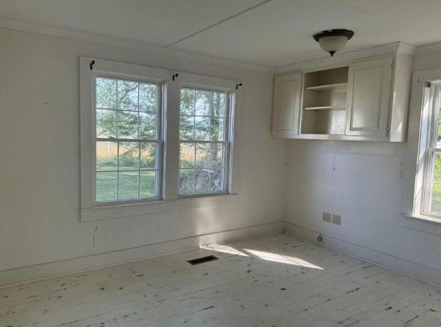 220 Collier Ln, Rock Island, TN 38581