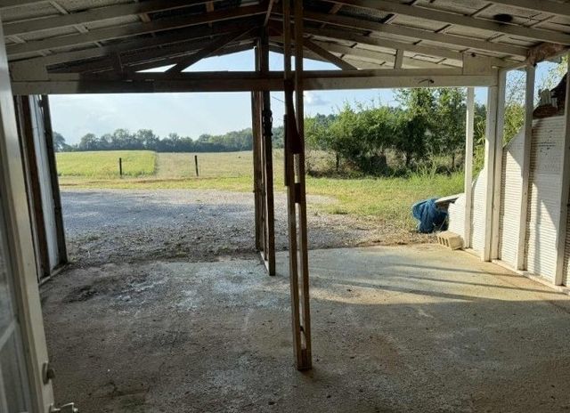 220 Collier Ln, Rock Island, TN 38581