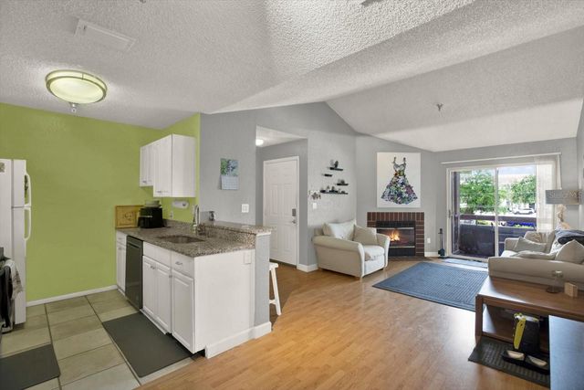 10265 GANDY BOULEVARD N 906, St Petersburg, FL 33702
