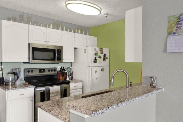 10265 GANDY BOULEVARD N 906, St Petersburg, FL 33702