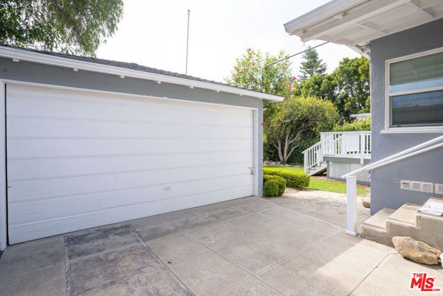 1212 Pine Street, Santa Monica, CA 90405
