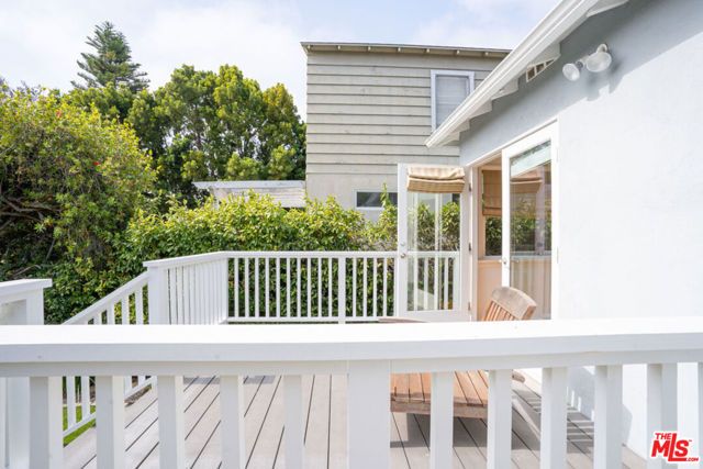 1212 Pine Street, Santa Monica, CA 90405