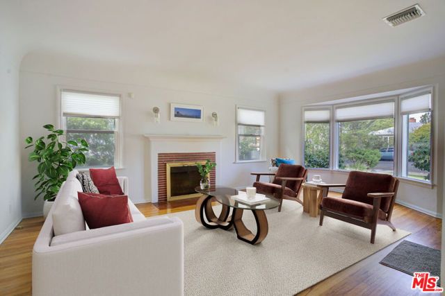 1212 Pine Street, Santa Monica, CA 90405