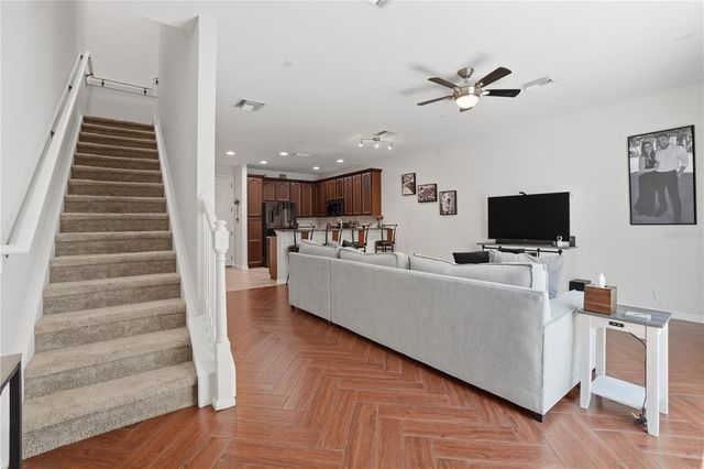 1813 GARDEN SAGE DRIVE, Oviedo, FL 32765